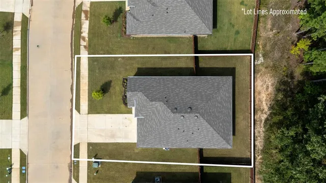 $249,900 | 603 E River, Chandler, TX 75758