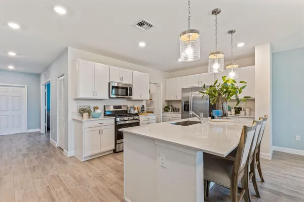 $3,500 | 11074 Pondside Lane, Port St. Lucie, FL 34987