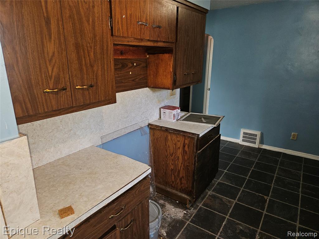 15675 Lappin Street Detroit, MI 48205 - Photo 21 of 22