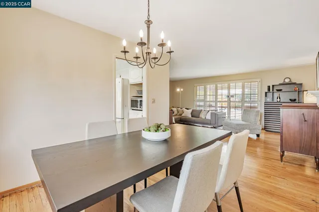 $1,399,000 | 92 Gaywood Place, Moraga, CA 94556