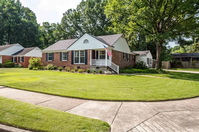 $345,000 | 5313 Chickasaw Road, Memphis, TN 38120