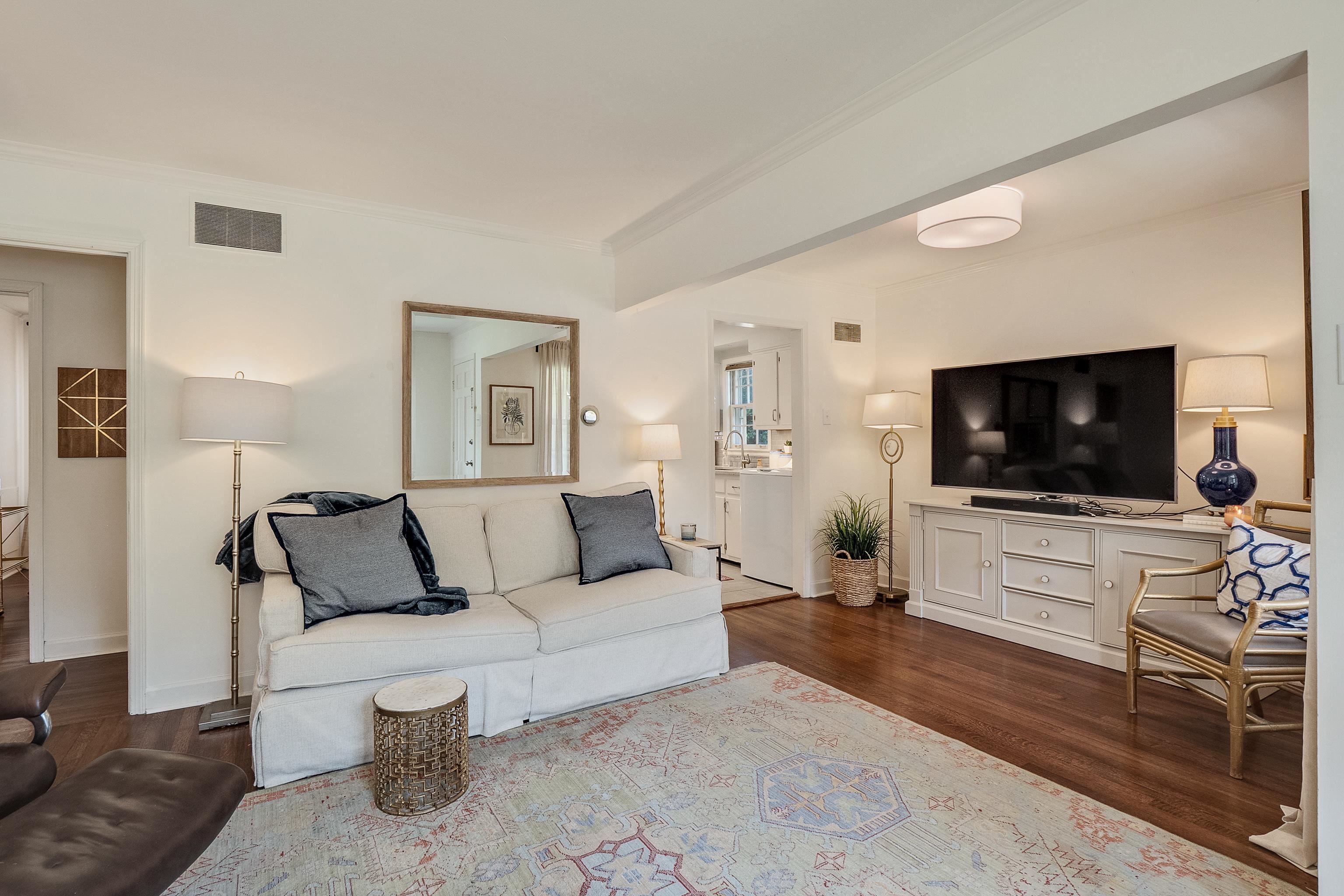 5313 Chickasaw Road Memphis, TN 38120 - Photo 10 of 32