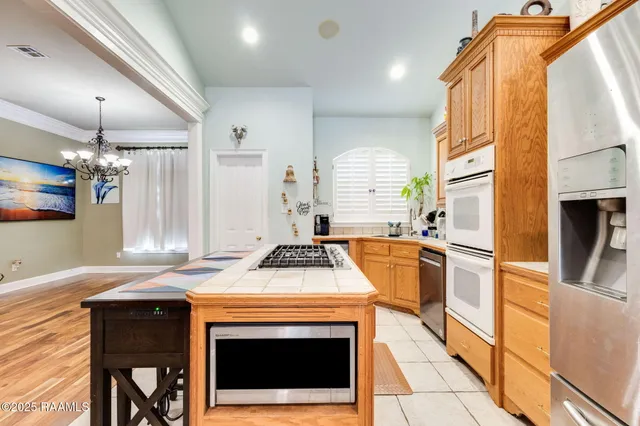 $405,000 | 102 Lockeport Circle, Lafayette, LA 70508