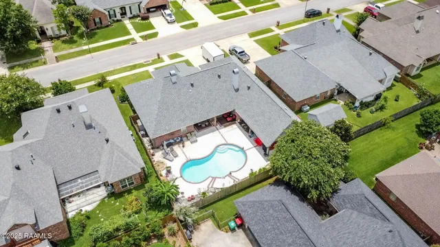 $405,000 | 102 Lockeport Circle, Lafayette, LA 70508