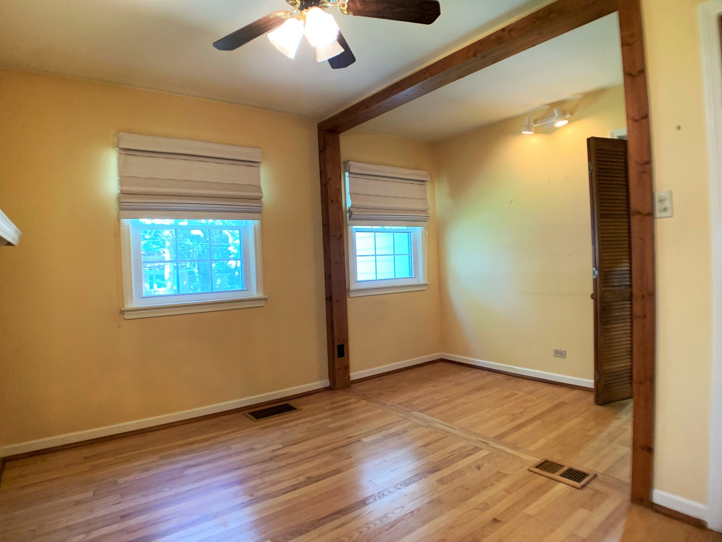 1249 Hickory Road Homewood, IL 60430 - Photo 14 of 30 Gallery Image 14
