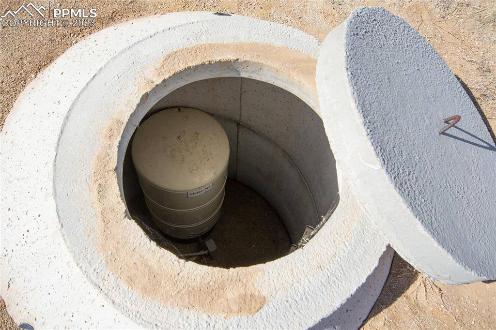 1880 Johnson Road North Rush, CO 80833 - Photo 40 of 40 a close view of washer and dryer