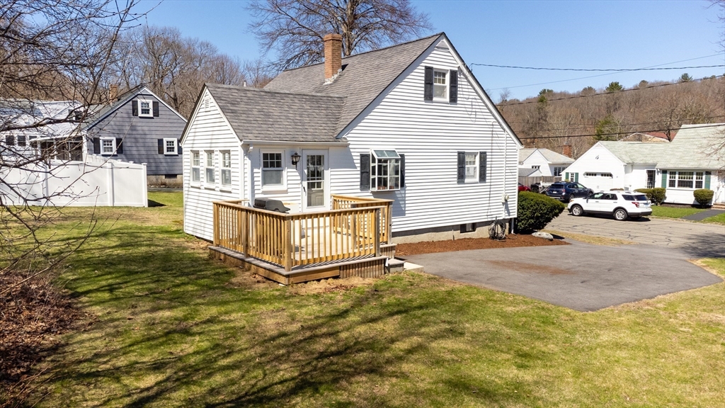 11 Alma Lane Danvers, MA 01923 - Photo 18 of 26