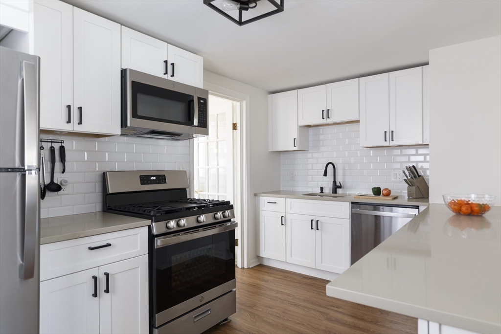 11 Alma Lane Danvers, MA 01923 - Photo 4 of 26