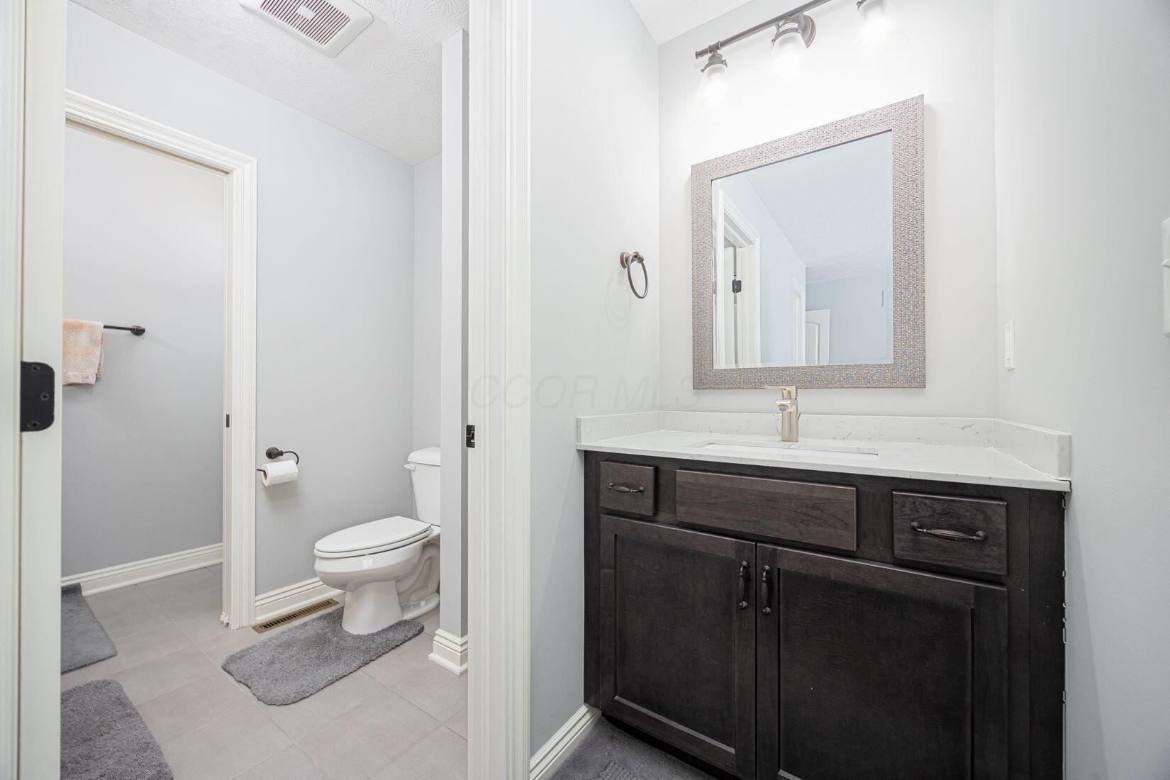 4908 South Section Line Road Delaware, OH 43015 - Photo 46 of 99 Full Bath #2