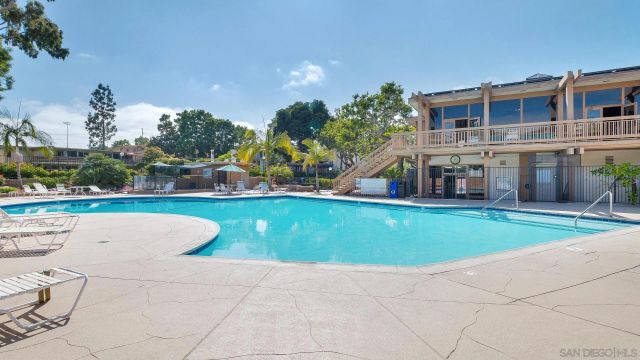 a view of a tennis court