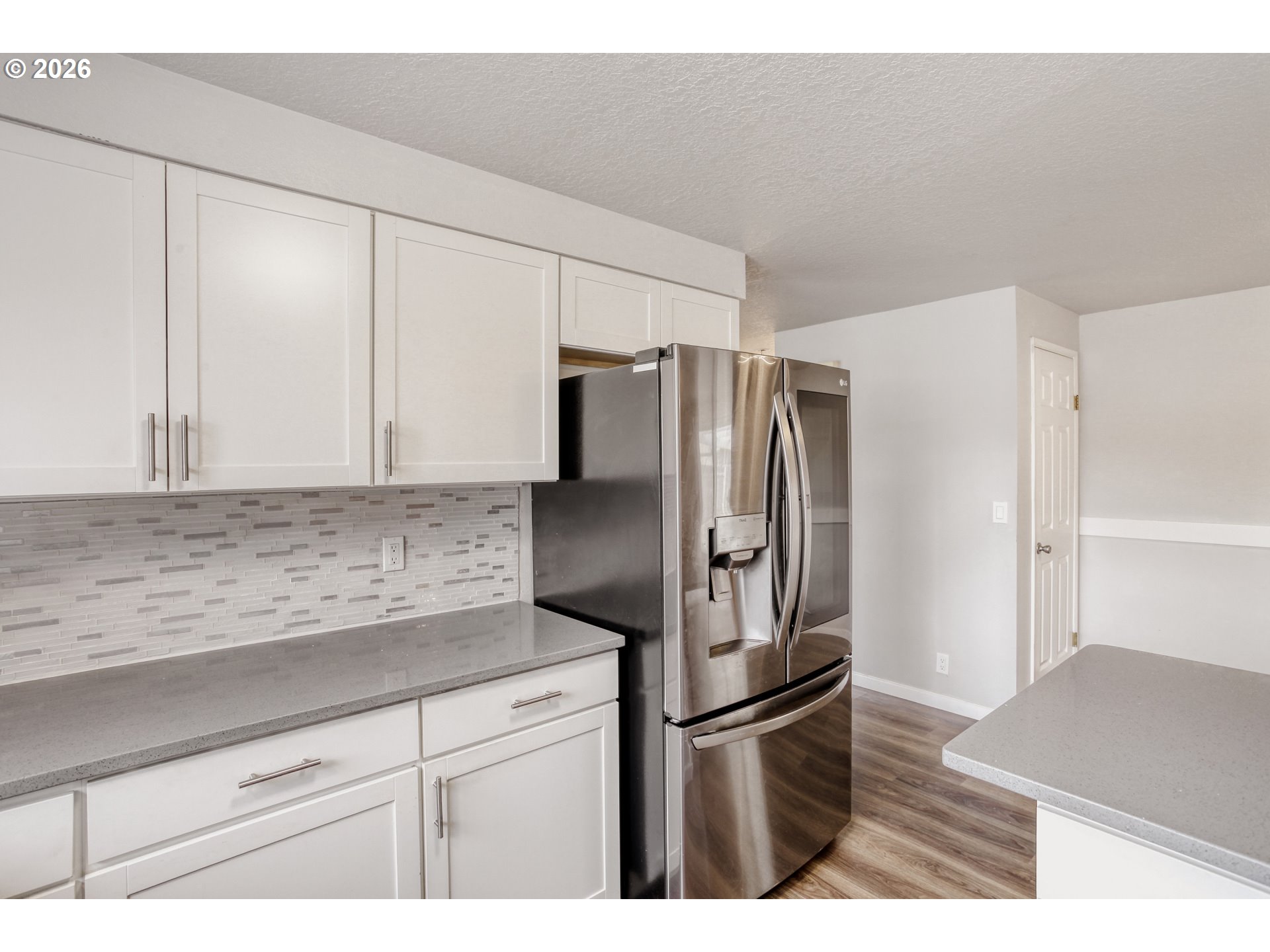 17337 Southwest Pacifica Court Beaverton, OR 97006 - Photo 12 of 26