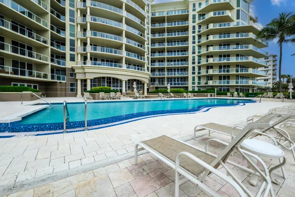 $3,200,000 | 1063 Hillsboro Mile, Unit 807, Pompano Beach, FL 33062