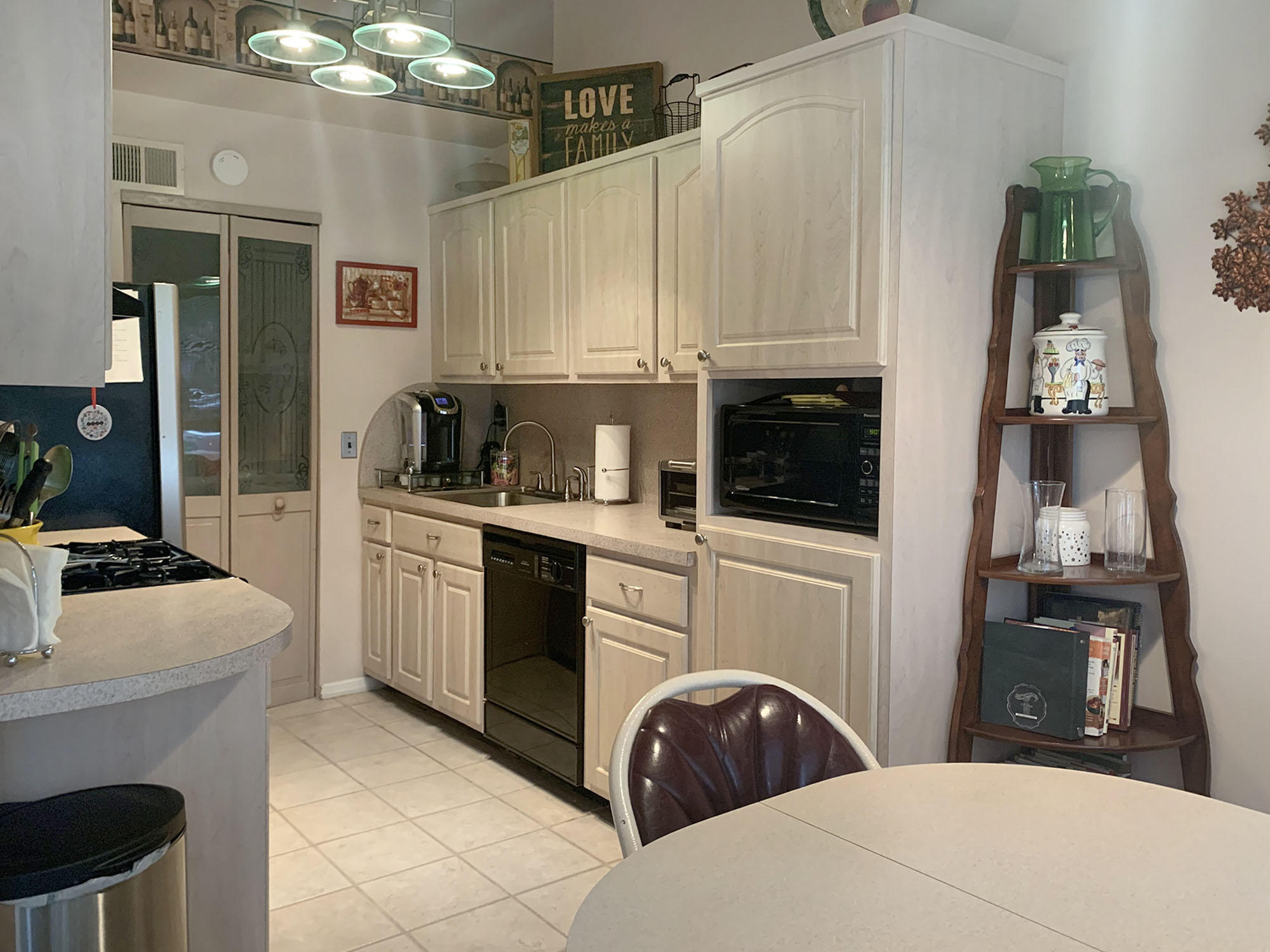 77 Rumson Road Staten Island, NY 10314 - Photo 6 of 17 IMG_2839