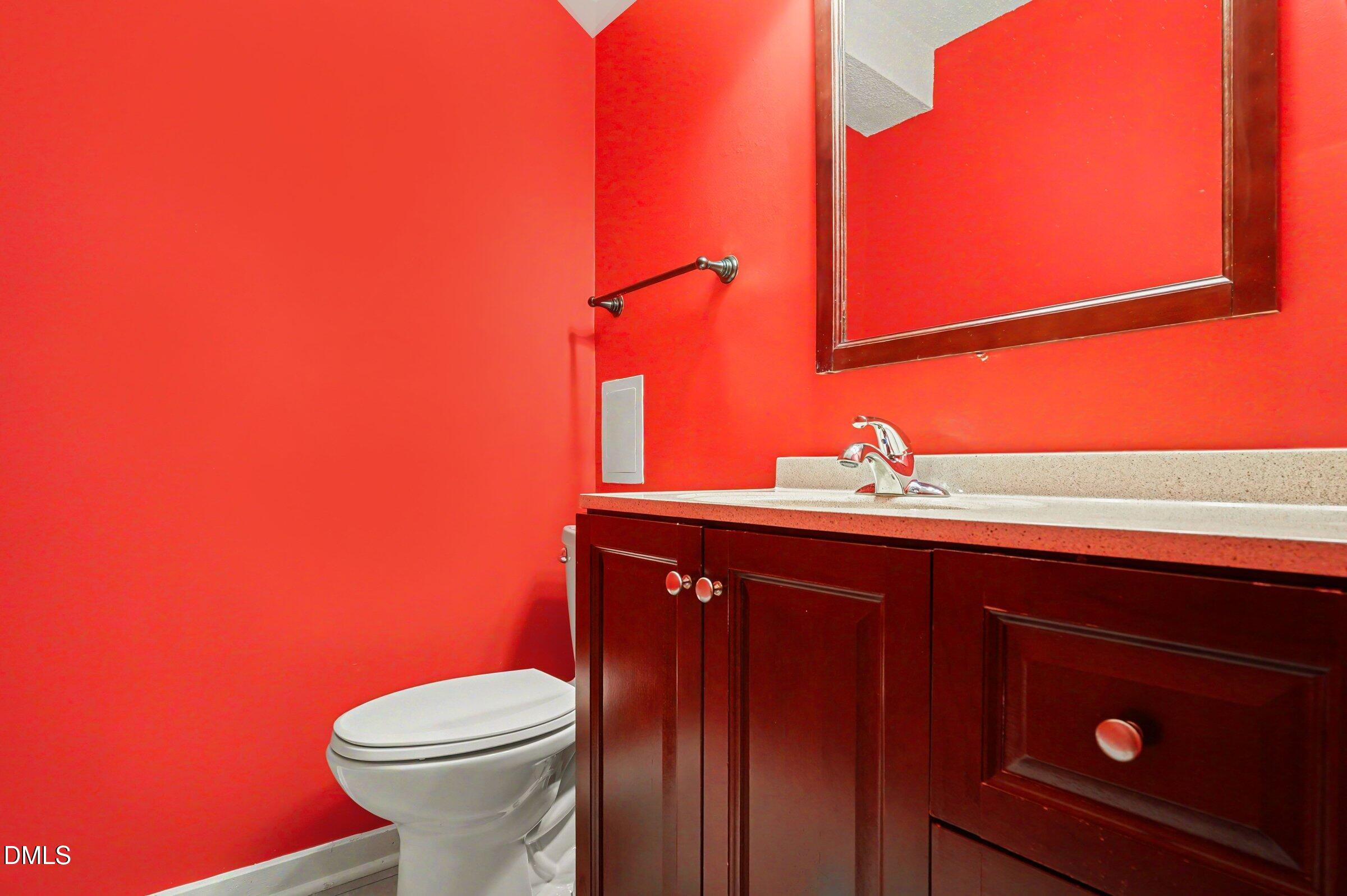 7010 Longstreet Drive, Unit C Raleigh, NC 27615 - Photo 17 of 36 015_file_2911