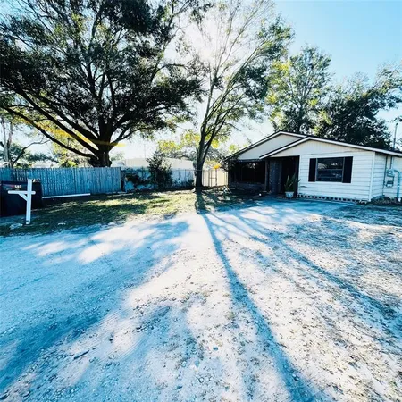 $299,900 | 502 Calhoun Avenue, Seffner, FL 33584