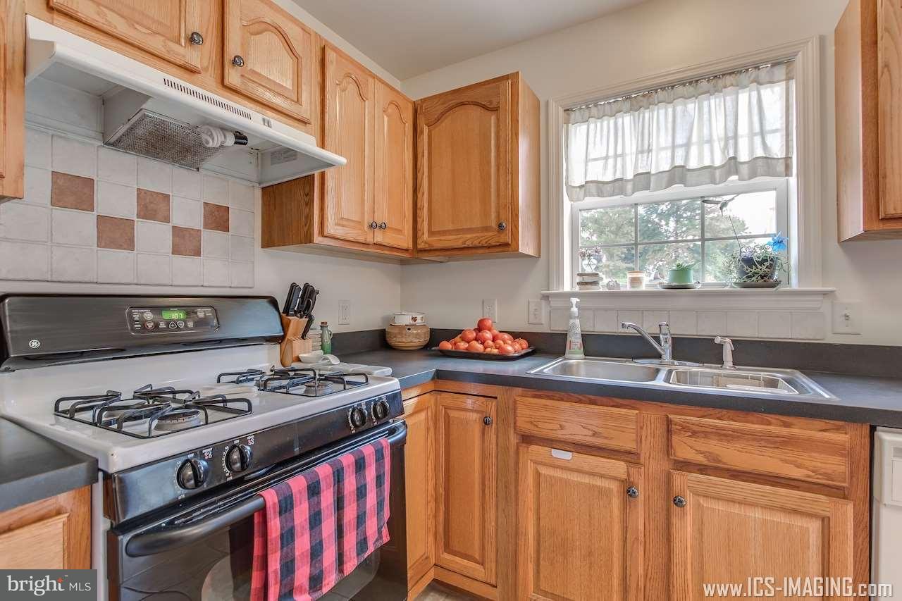 1737 Rocky Road, Unit 29 Dover, PA 17315 - Photo 10 of 27 Gallery Image 10