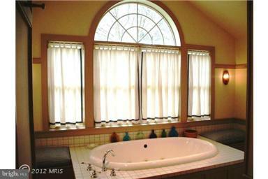 1915 Ridge Road Reisterstown, MD 21136 - Photo 3 of 27 Bath (Master)
