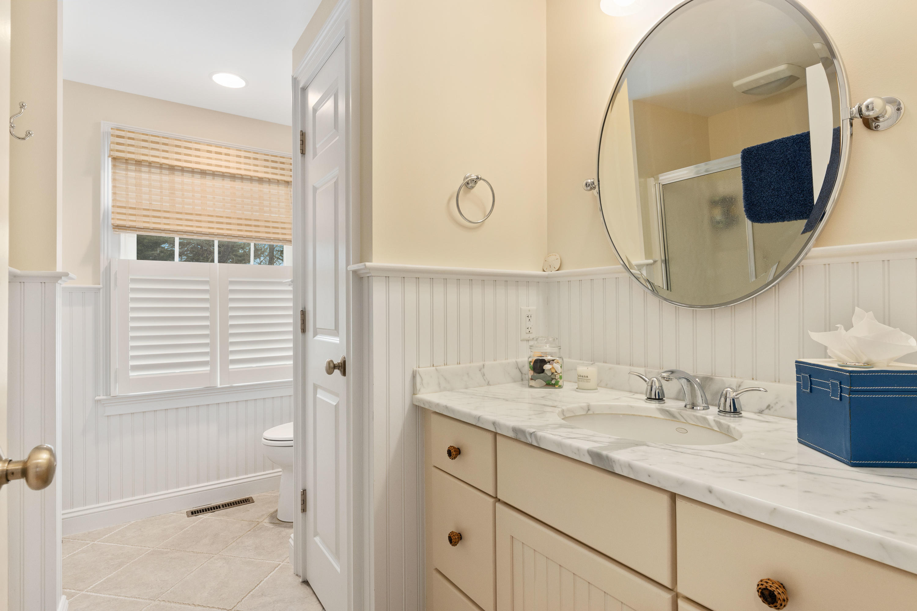 52 Seaview Street Chatham, MA 02633 - Photo 14 of 33 52SeaLR-23