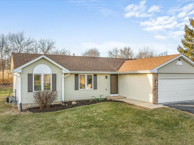 $259,900 | 4144 Westridge Drive, Winnebago, IL 61088