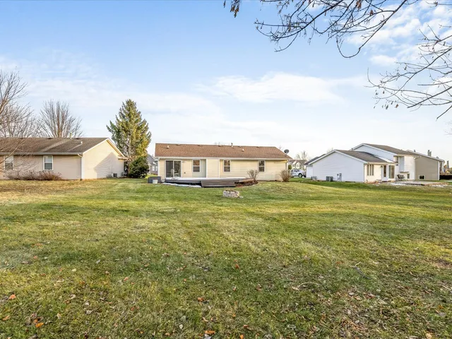 $259,900 | 4144 Westridge Drive, Winnebago, IL 61088