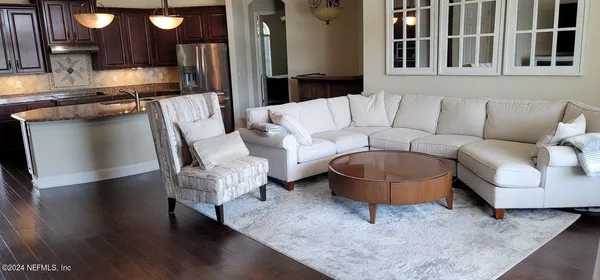 $4,100 | 305 Ellsworth Circle, St. Johns, FL 32259