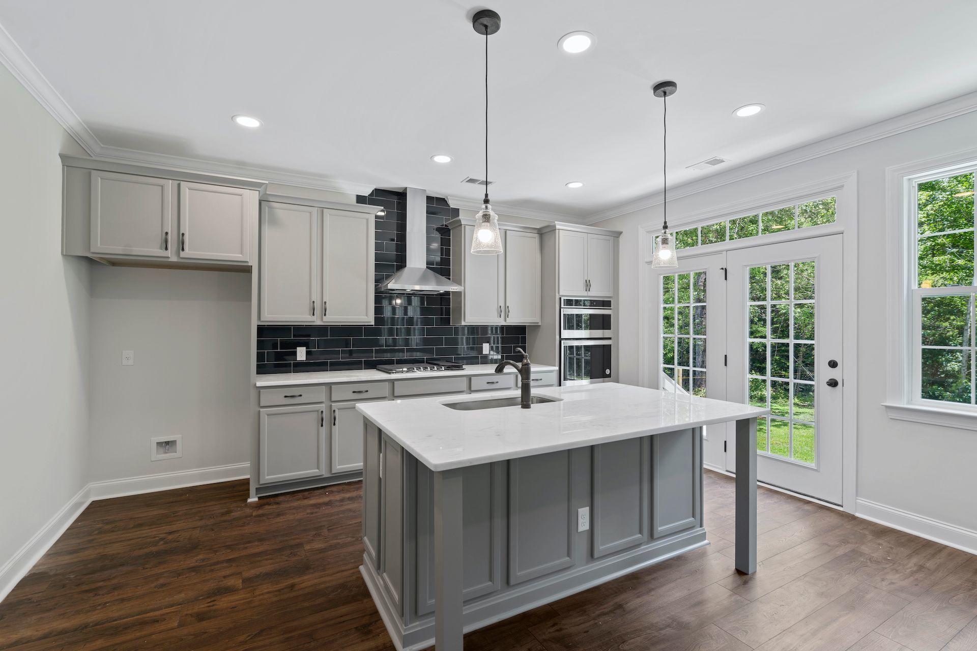 150 Boots Branch Road Summerville, SC 29485 - Photo 10 of 40 Kitchen