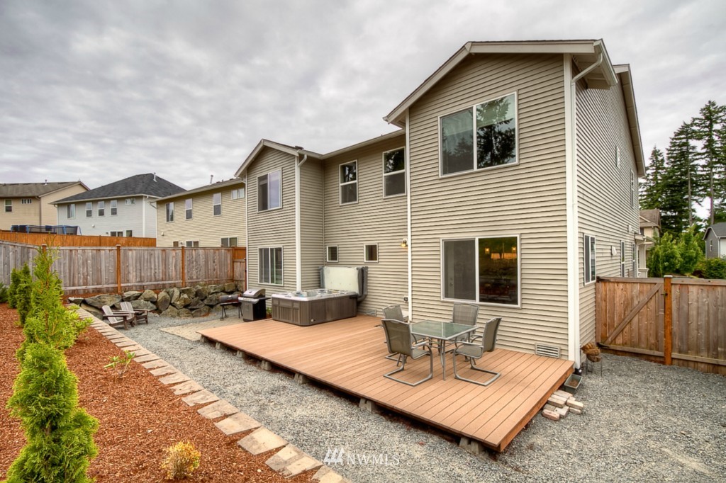 1318 Foreman Road DuPont, WA 98327 - Photo 12 of 15
