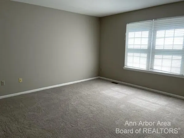 $2,400 | 4299 Pine Ridge Court, Ann Arbor, MI 48105