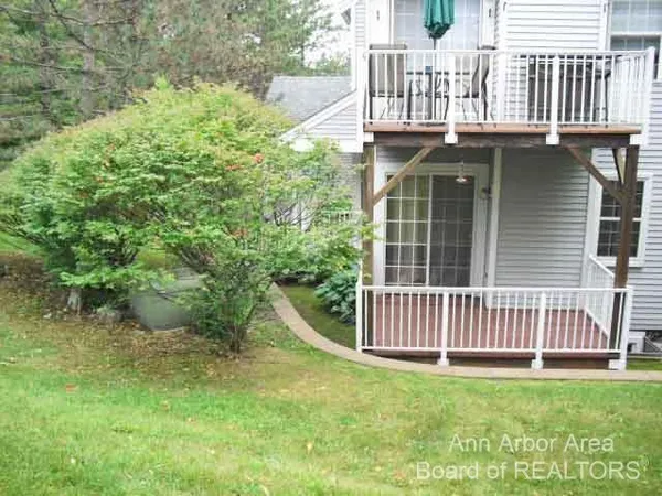 $2,400 | 4299 Pine Ridge Court, Ann Arbor, MI 48105