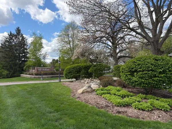 $2,400 | 4299 Pine Ridge Court, Ann Arbor, MI 48105