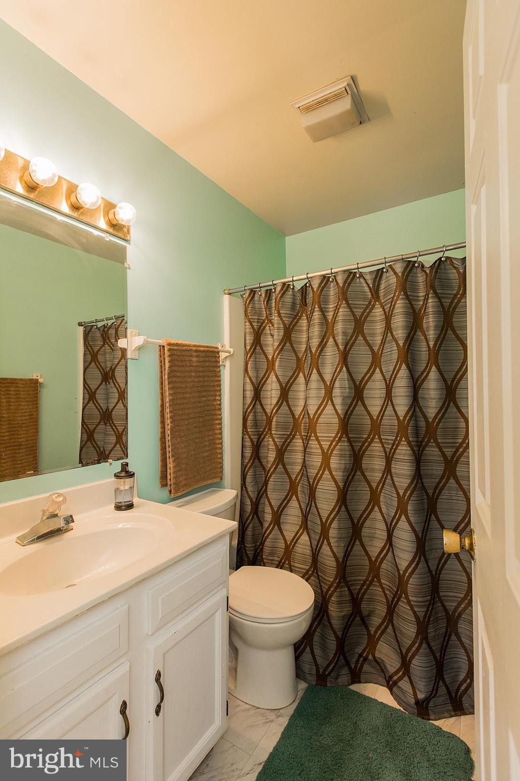 105 Chukar Court Lititz, PA 17543 - Photo 27 of 45