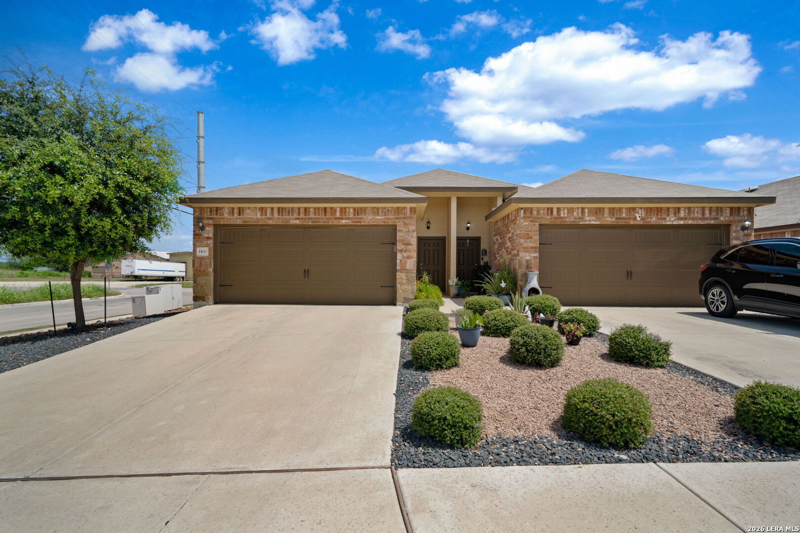 1100-1102 Stanley Way Seguin, TX 78155 - Photo 1 of 27