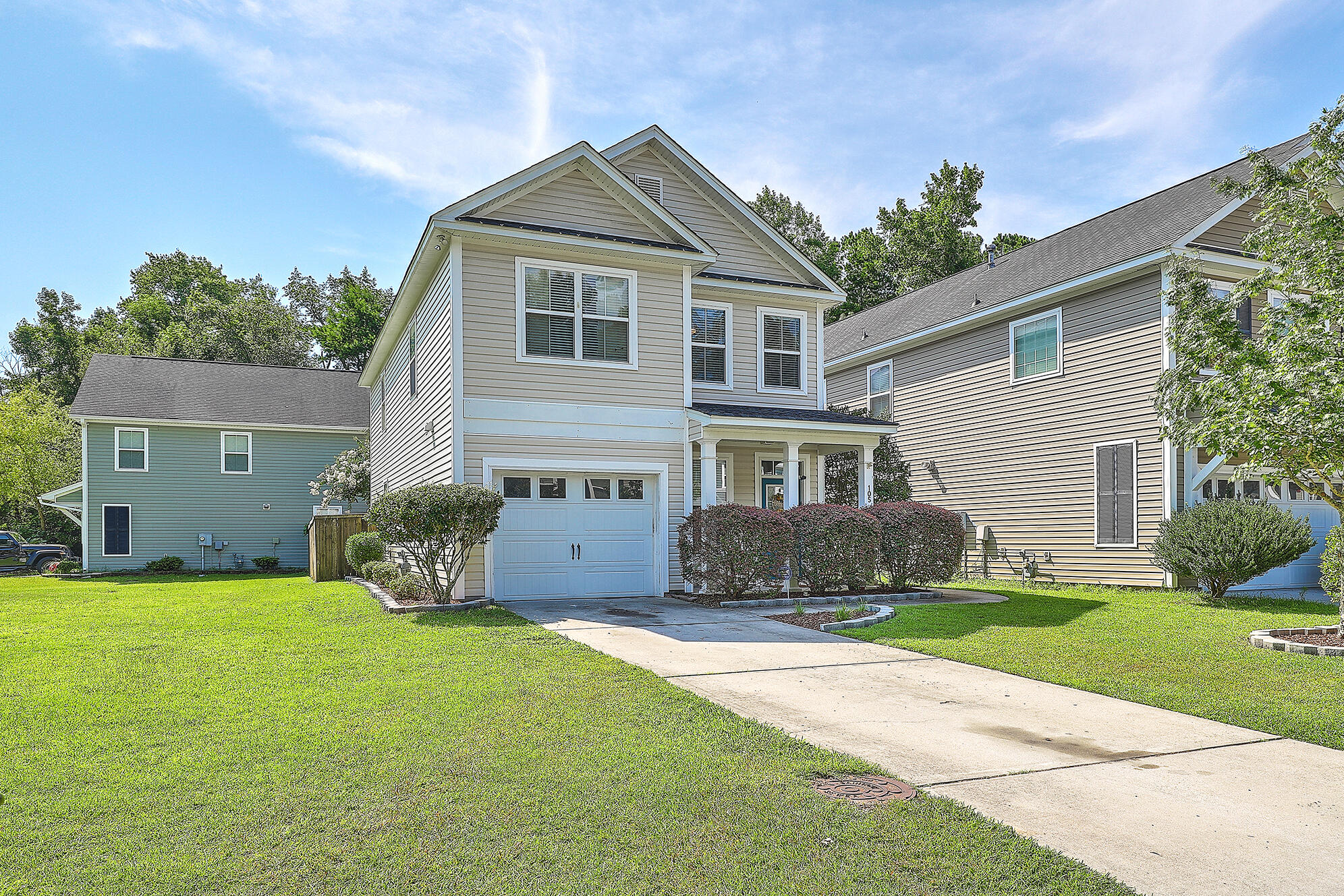 105 Instructor Court Ladson, SC 29456 - Photo 4 of 32 105 Instructor Court, 29456