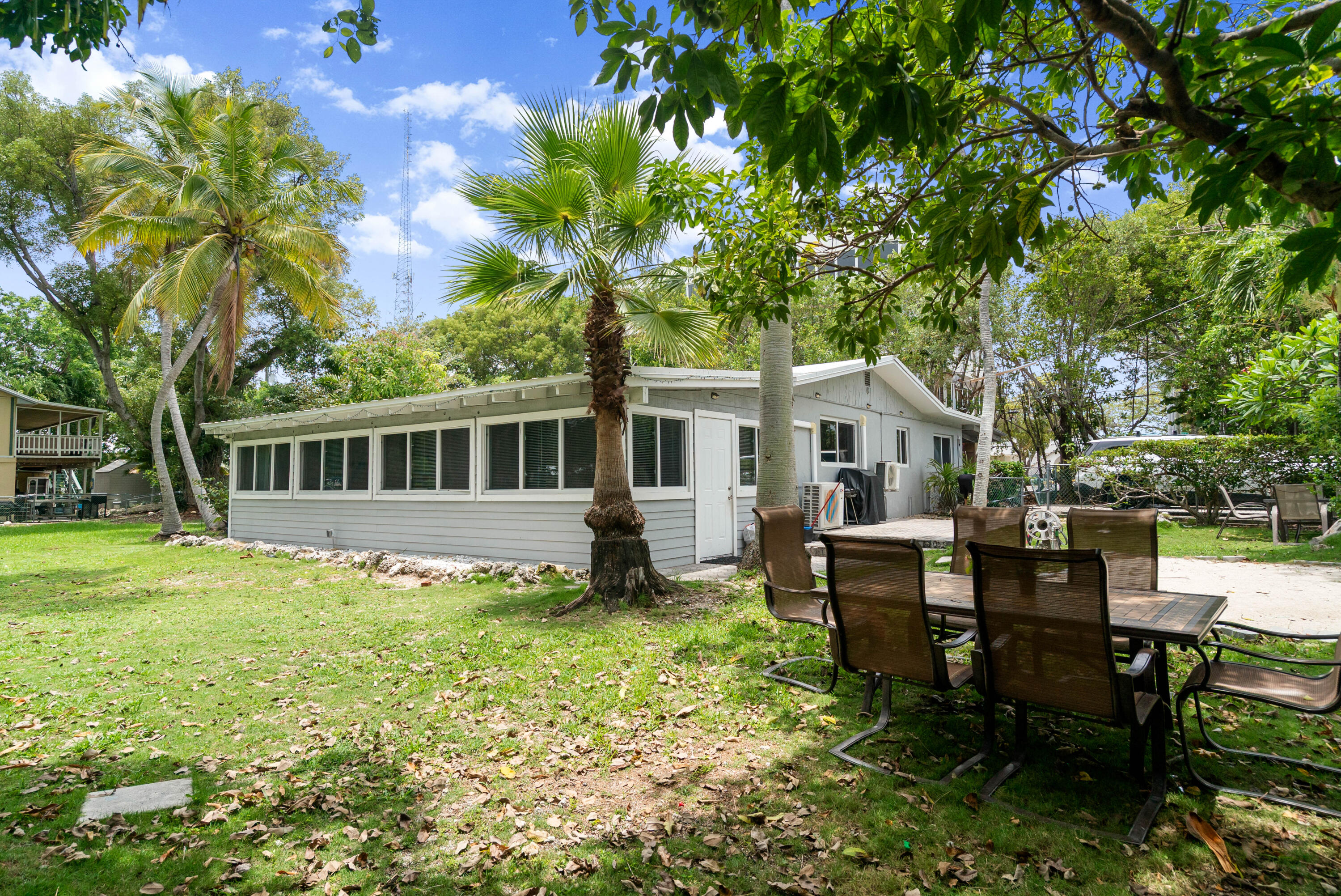227 Atlantic Boulevard Key Largo, FL 33037 - Photo 4 of 35 plenty of shade
