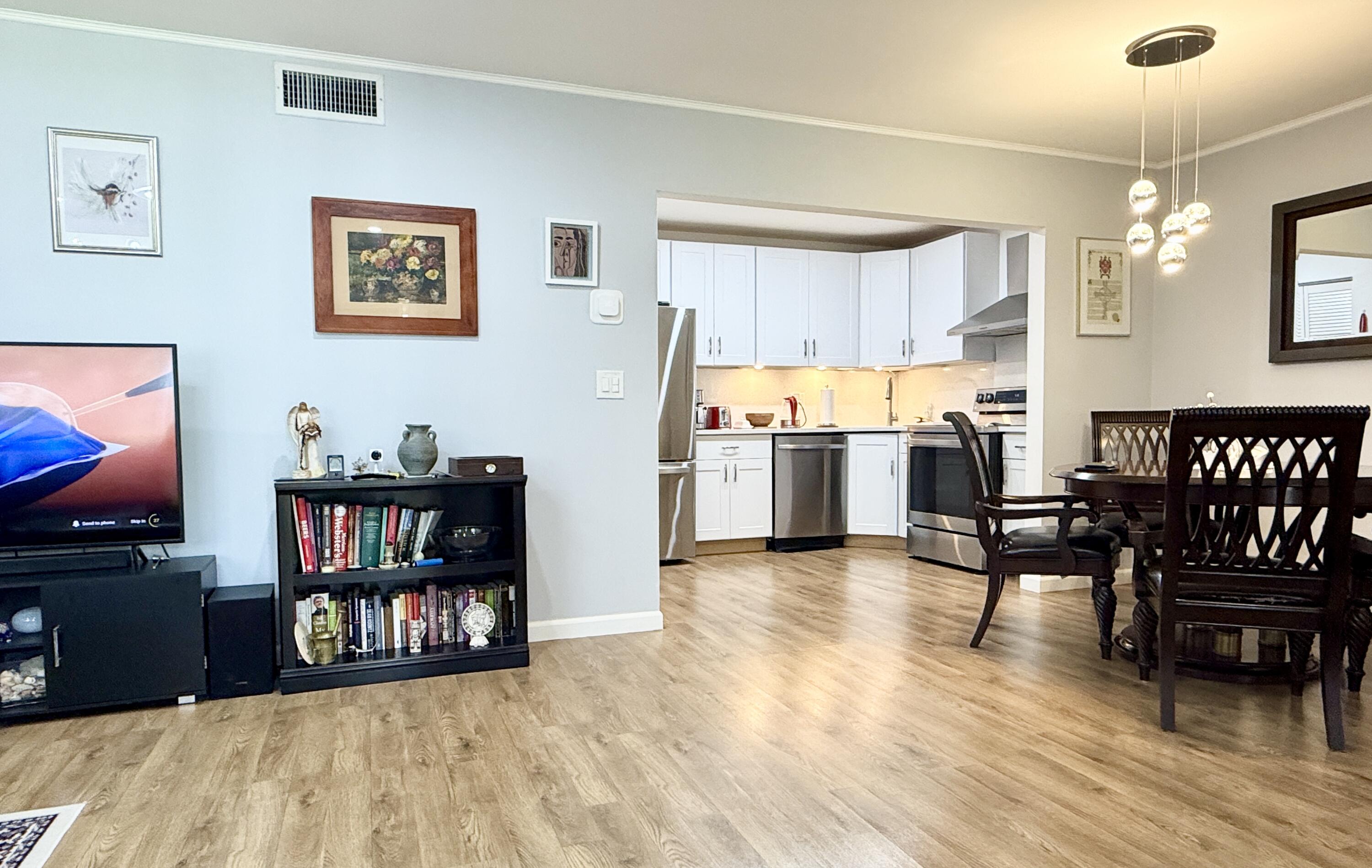 301 Pine Ridge Circle, Unit C2 Greenacres, FL 33463 - Photo 27 of 28 Open floor plan