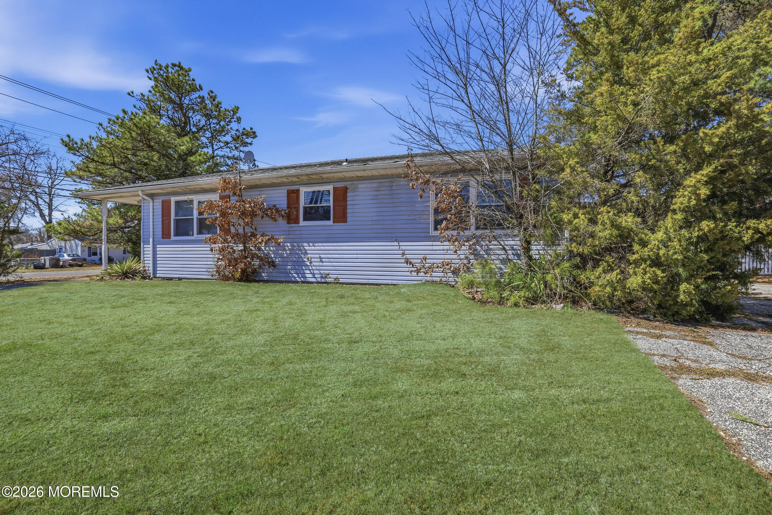 201 6th Street Barnegat, NJ 08005 - Photo 2 of 12 002_T0ms