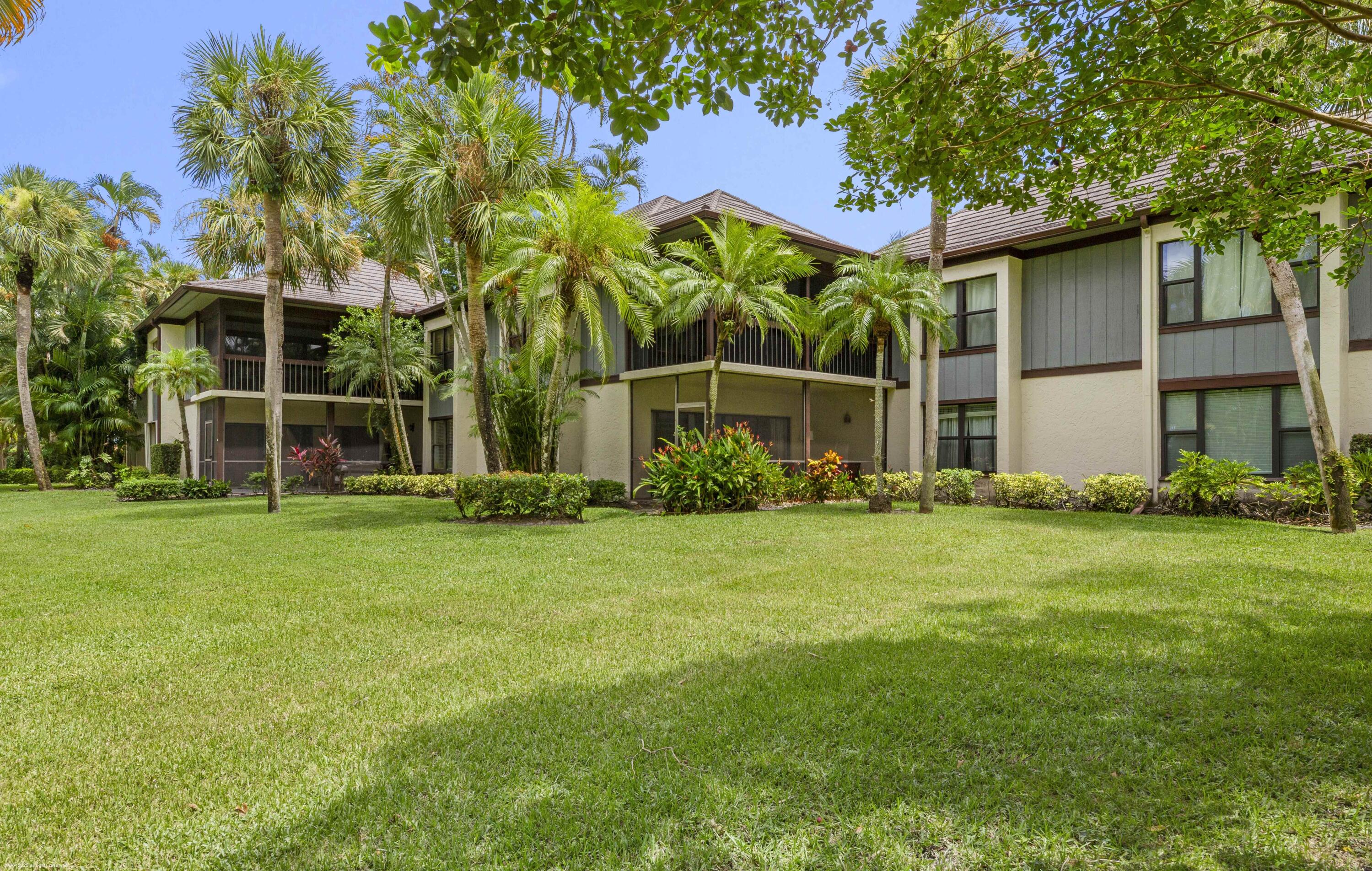 13329 Polo Club Road, Unit 105 Wellington, FL 33414 - Photo 33 of 43 13329 Polo Club Rd A105 033