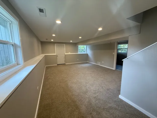 $2,800 | 1301 Lizabeth Lane, Waukegan, IL 60087