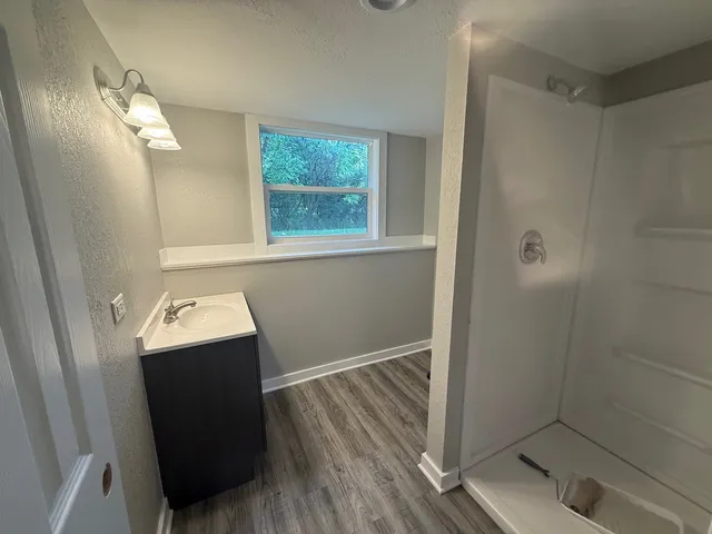 $2,800 | 1301 Lizabeth Lane, Waukegan, IL 60087