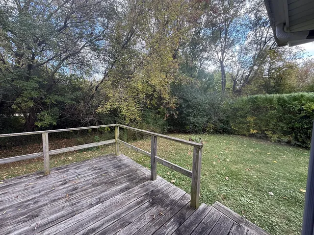 $2,800 | 1301 Lizabeth Lane, Waukegan, IL 60087