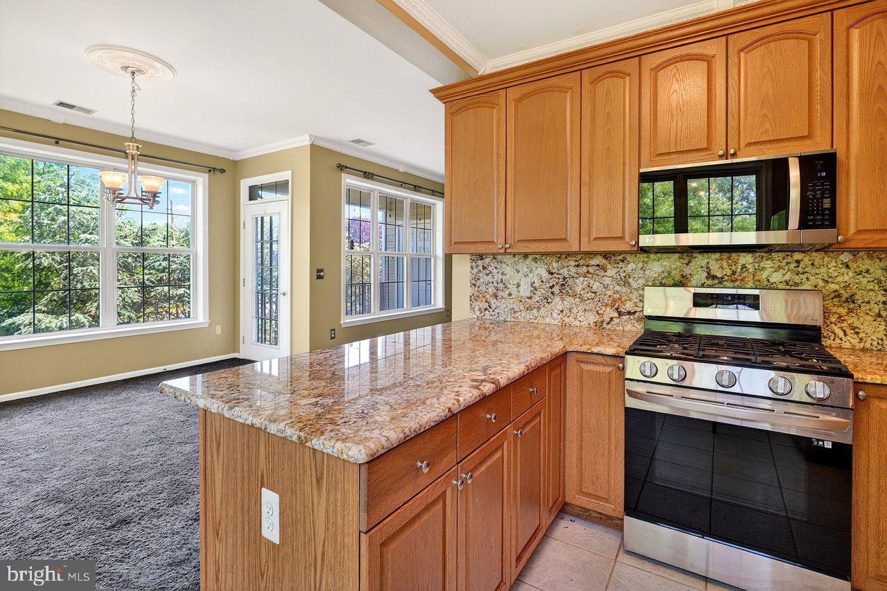 23 Kyle Way Ewing, NJ 08628 - Photo 13 of 30