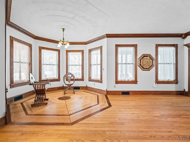 $599,900 | 4318 Hawthorne Drive, Vernon, NY 13476