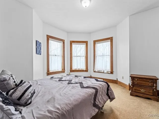 $599,900 | 4318 Hawthorne Drive, Vernon, NY 13476