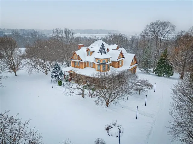 $599,900 | 4318 Hawthorne Drive, Vernon, NY 13476