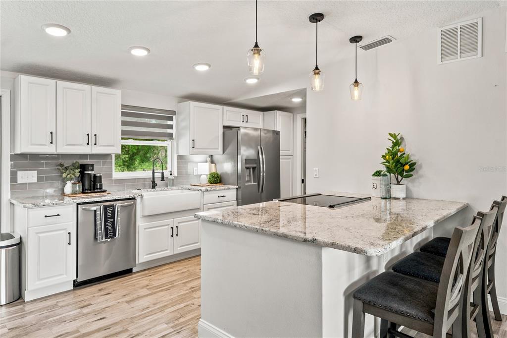 749 State Rte 415 Osteen, FL 32764 - Photo 11 of 42