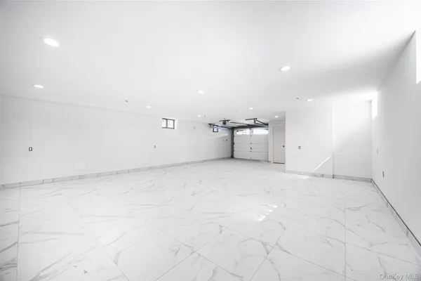 $1,888,000 | 10-42 Utopia Parkway | Beechhurst