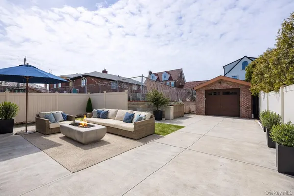 a building outdoor space with patio furniture