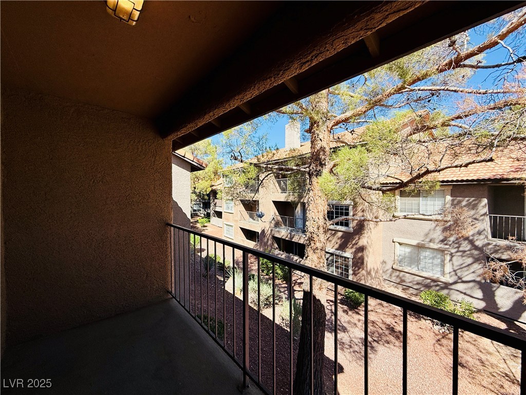 2750 South Durango Drive, Unit 2010 Las Vegas, NV 89117 - Photo 19 of 31 View of balcony