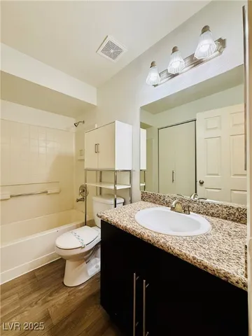 $1,350 | 2750 South Durango Drive, Unit 2010, Las Vegas, NV 89117