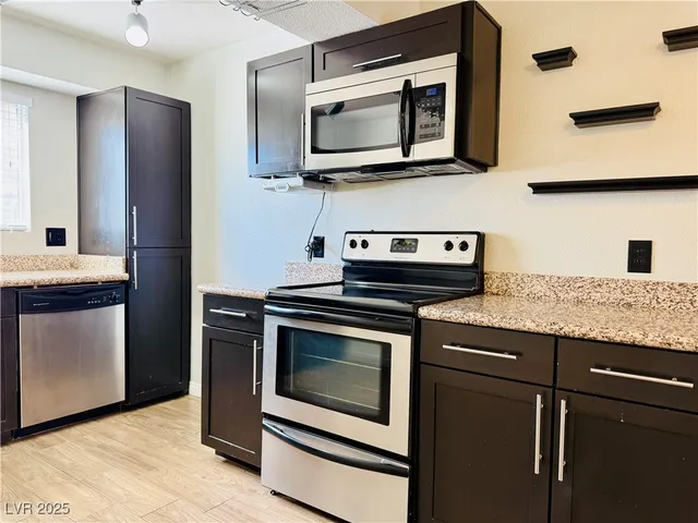 $1,350 | 2750 South Durango Drive, Unit 2010, Las Vegas, NV 89117